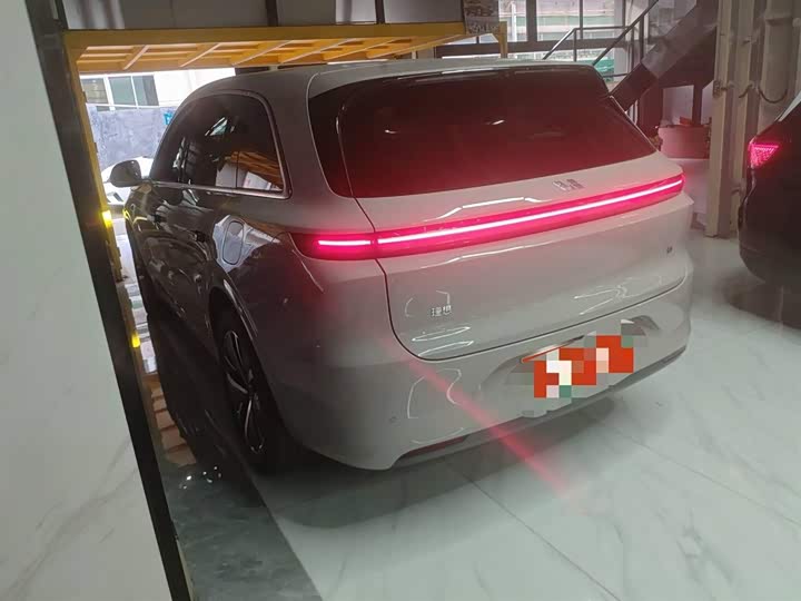 Фото 5 - LiXiang L6