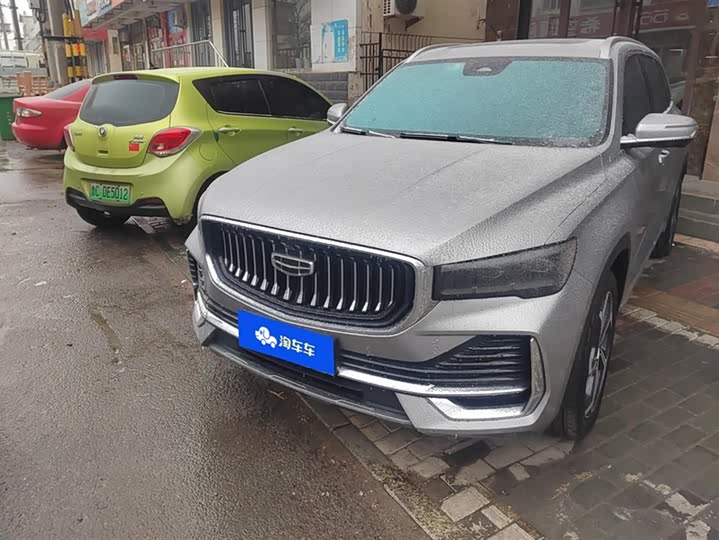 Фото 2 - Geely Monjaro