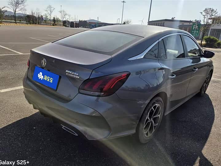 Фото 3 - MG Motor 5