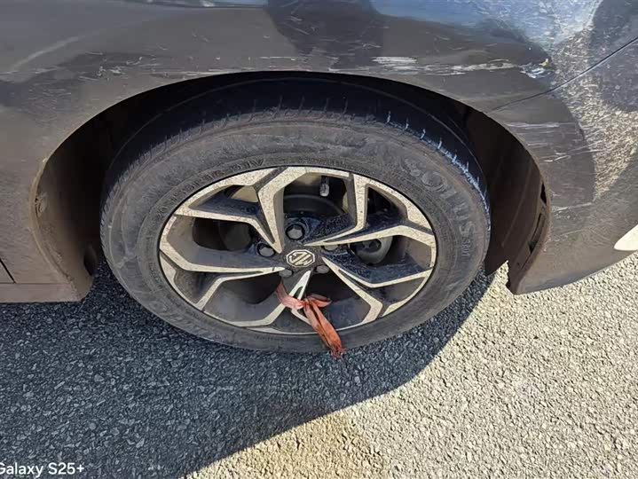 Фото 6 - MG Motor 5