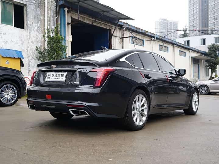 Фото 6 - Cadillac CT5