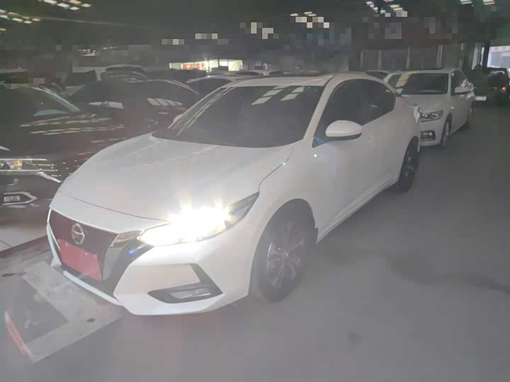 Фото 2 - Nissan Sylphy