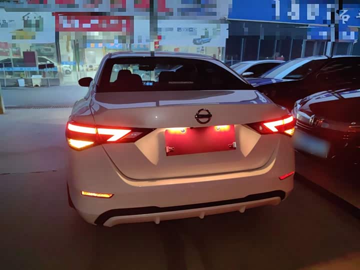 Фото 6 - Nissan Sylphy