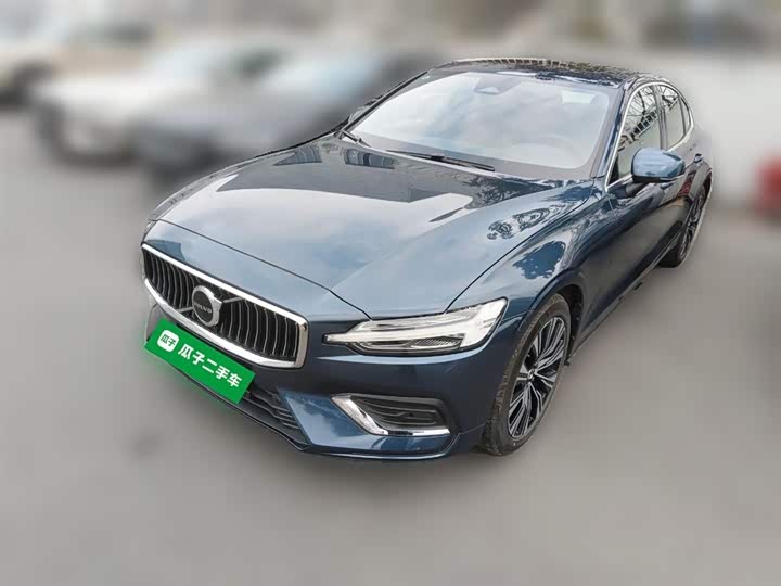 Фото 3 - Volvo S60