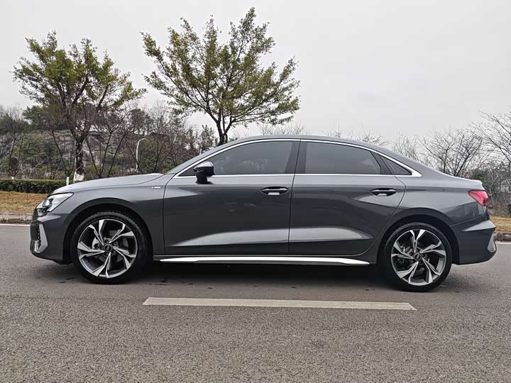 Фото 5 - Audi A3