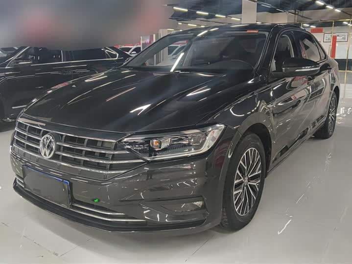 Фото 1 - Volkswagen Sagitar L