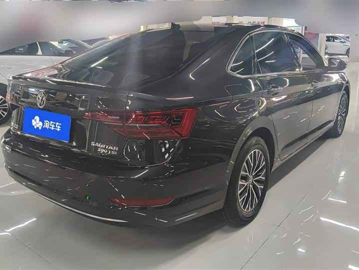 Фото 3 - Volkswagen Sagitar L