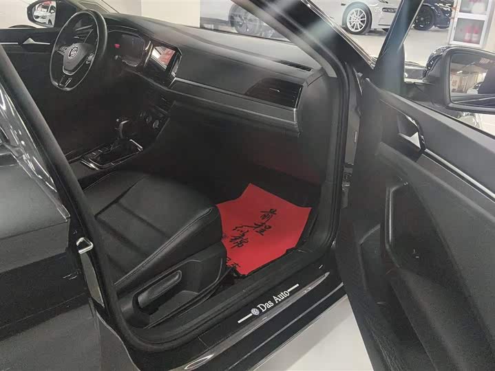 Фото 8 - Volkswagen Sagitar L