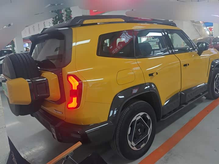 Фото 3 - Changan Deepal G318