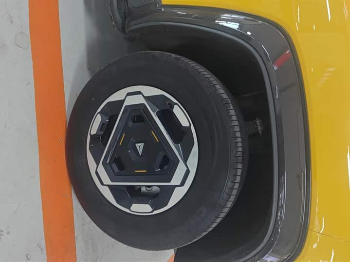 Фото 6 - Changan Deepal G318