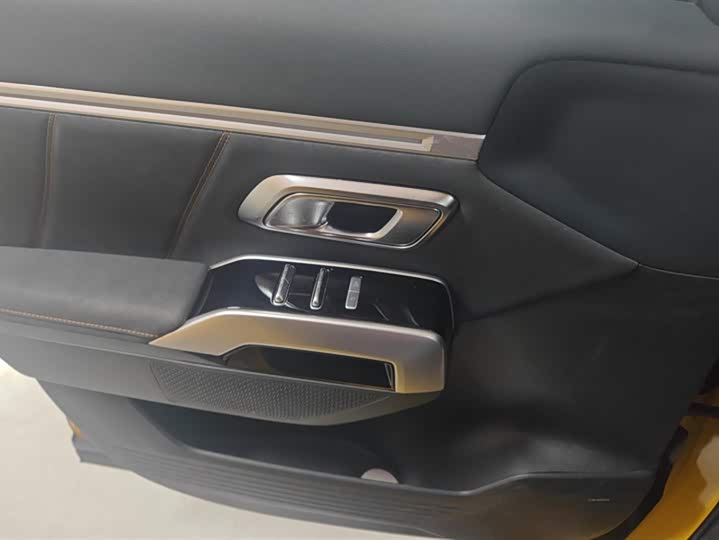 Фото 7 - Changan Deepal G318