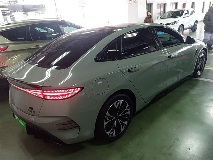 Фото 7 - BYD Seal