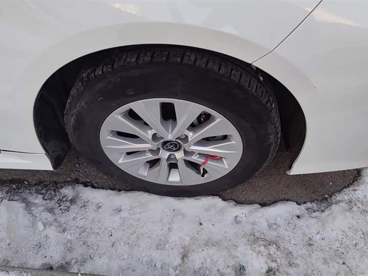 Фото 6 - Toyota Corolla