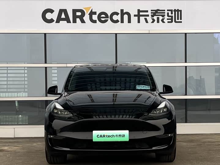 Фото 2 - Tesla Model Y