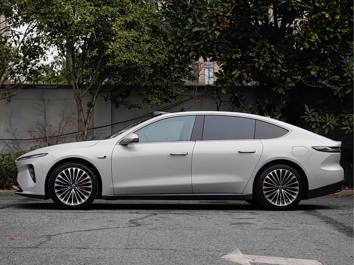 Фото 4 - Nio ET7