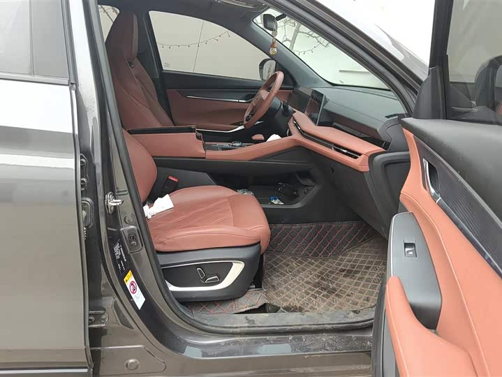 Фото 8 - Changan CS75 Plus