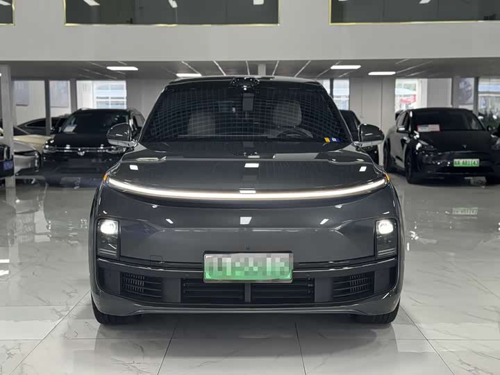 Фото 2 - LiXiang L9