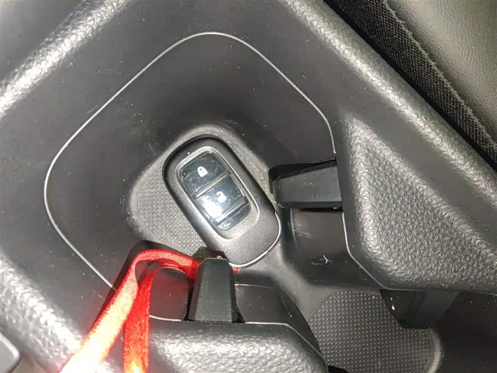 Фото 9 - Honda XR-V