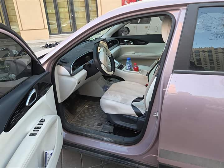 Фото 9 - Geely Galaxy Geome