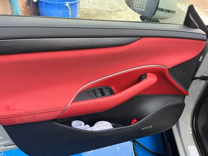 Фото 7 - Xiaomi SU7