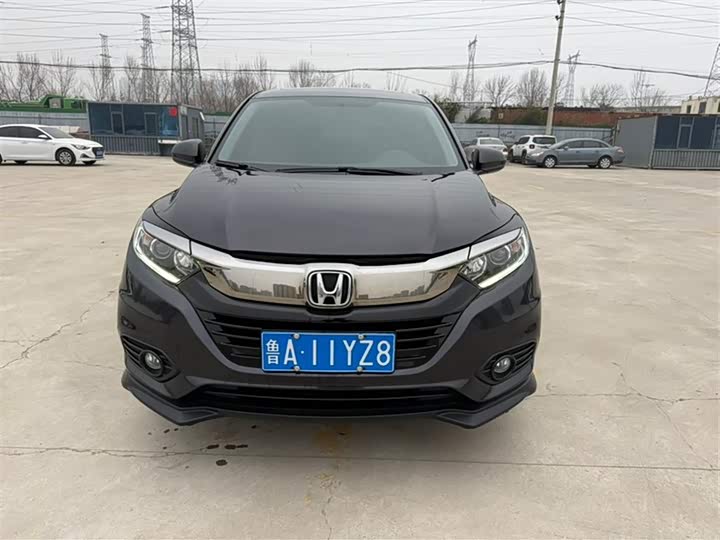 Фото 2 - Honda Vezel