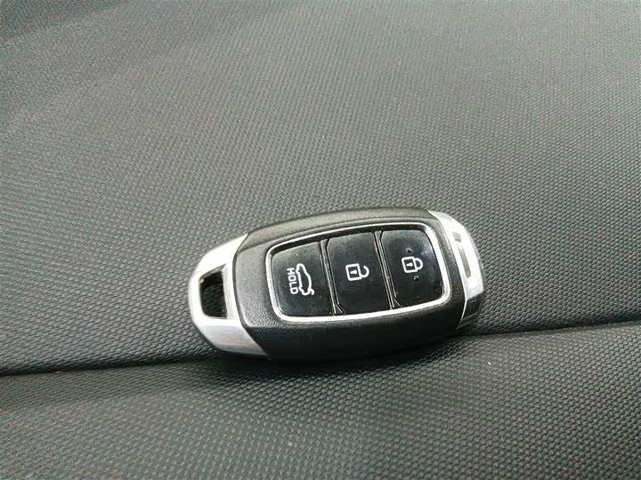 Фото 9 - Hyundai Elantra N line