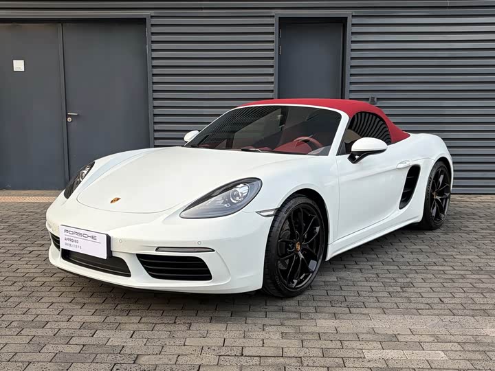 Фото 1 - Porsche 718