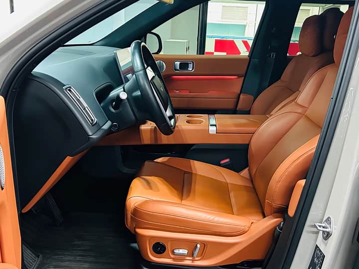 Фото 7 - LiXiang L6