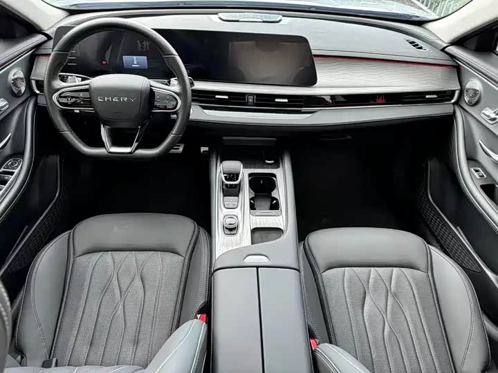 Фото 6 - Chery Arrizo 8