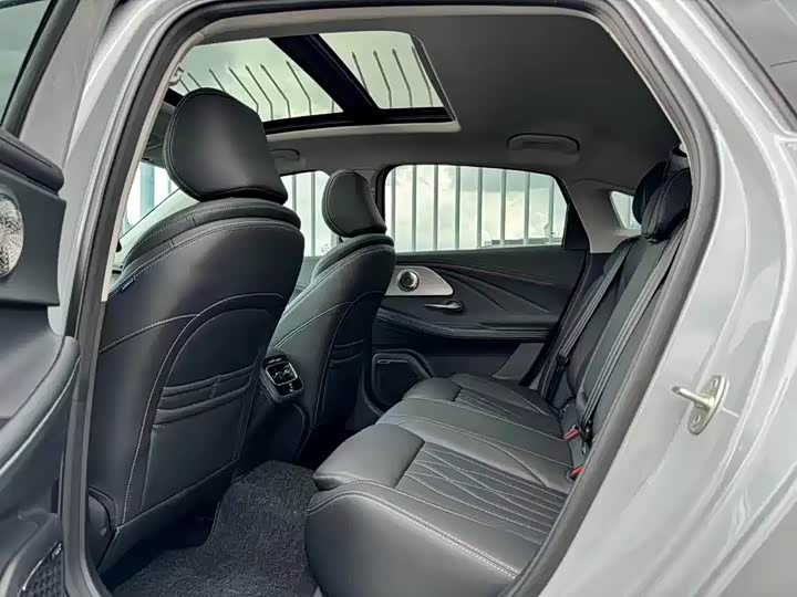 Фото 7 - Chery Arrizo 8