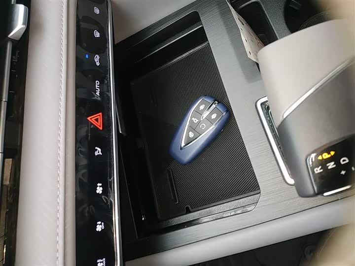 Фото 9 - Changan CS75 Plus