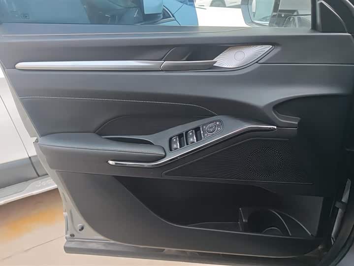 Фото 7 - Haval H6