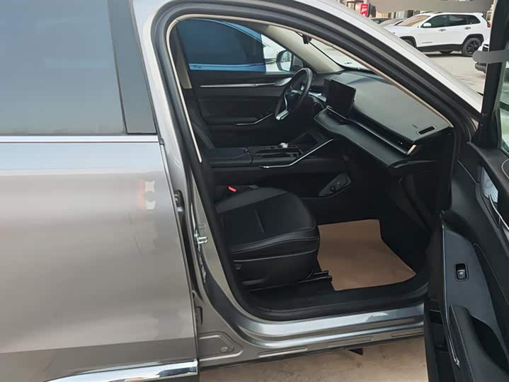 Фото 8 - Haval H6