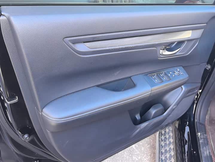 Фото 7 - Honda CR-V