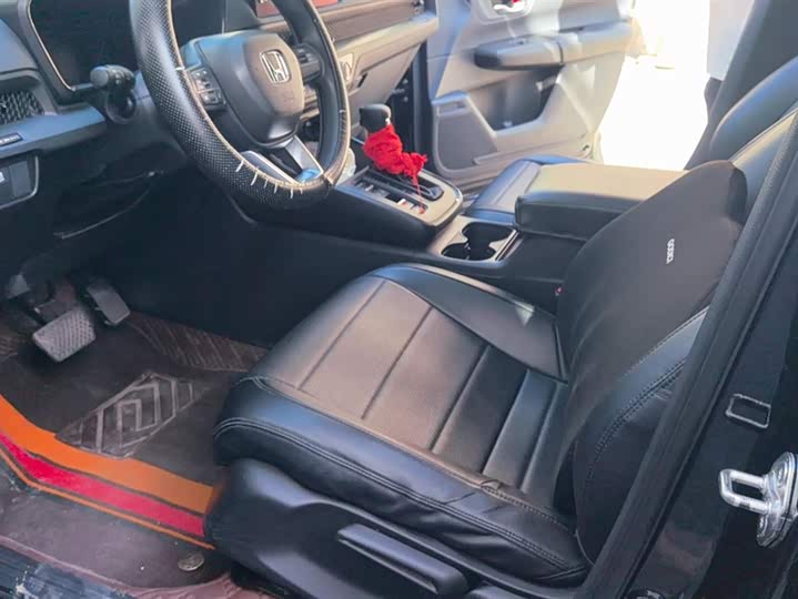 Фото 9 - Honda CR-V