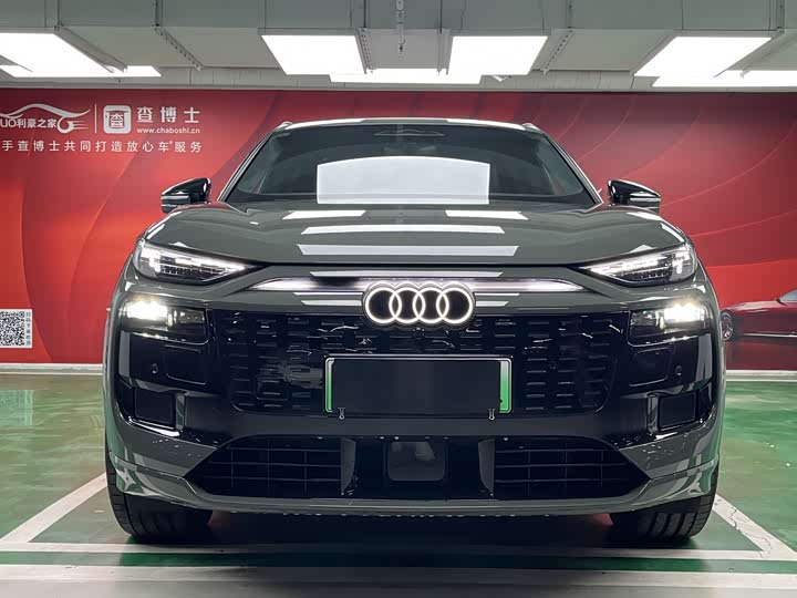 Фото 2 - Audi Q6L e-tron