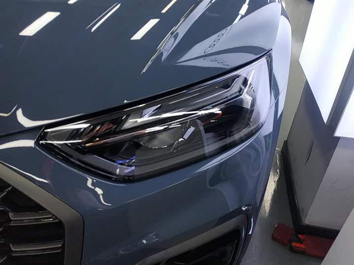 Фото 5 - Audi Q5L