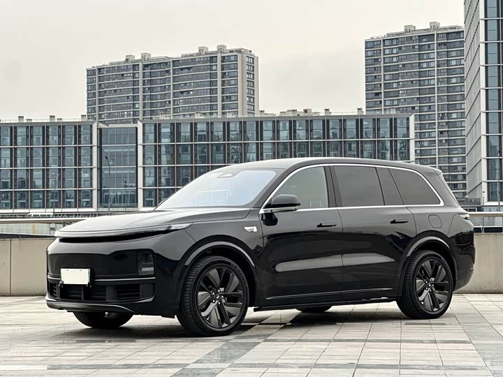 Фото 1 - LiXiang L9