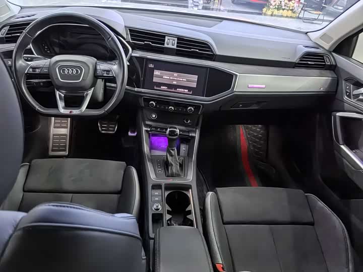Фото 7 - Audi Q3
