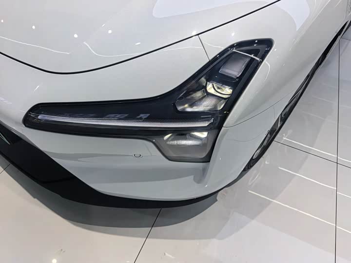 Фото 3 - XPeng Mona M03