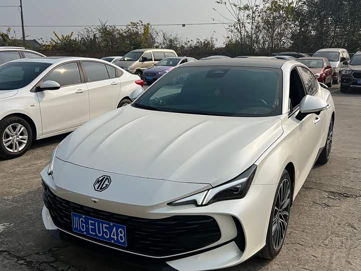 Фото 1 - MG Motor 7