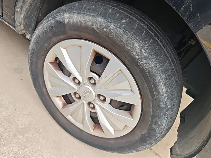 Фото 6 - JAC Refine M3