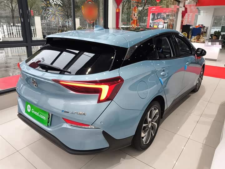 Фото 7 - Buick Velite 6