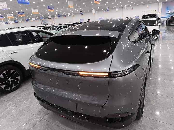 Фото 6 - XPeng G6