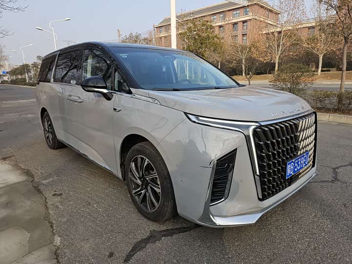 Фото 3 - Maxus G90