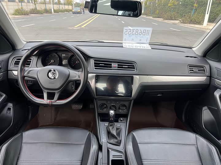 Фото 5 - Volkswagen Lavida