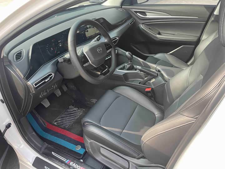 Фото 5 - Changan Eado Plus