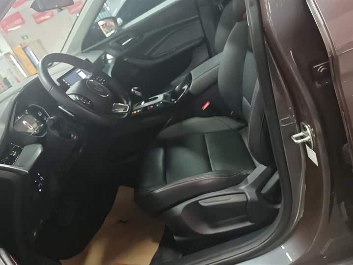 Фото 9 - MG Motor 5