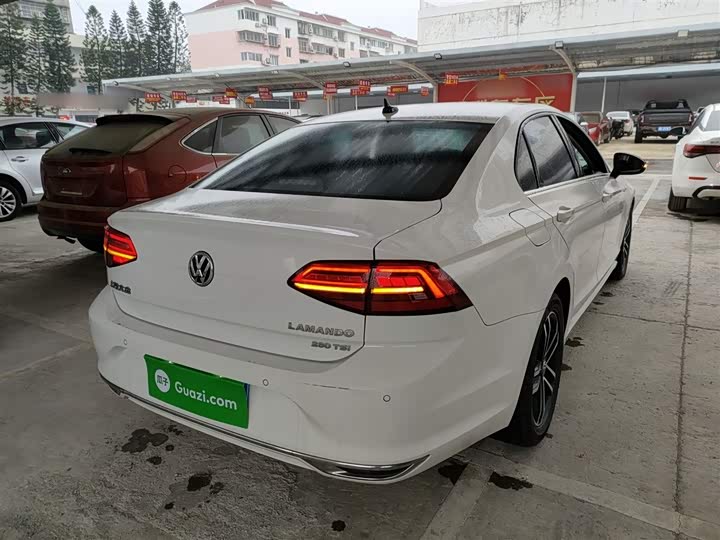 Фото 7 - Volkswagen Lamando L