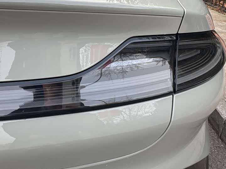 Фото 6 - Xiaomi SU7